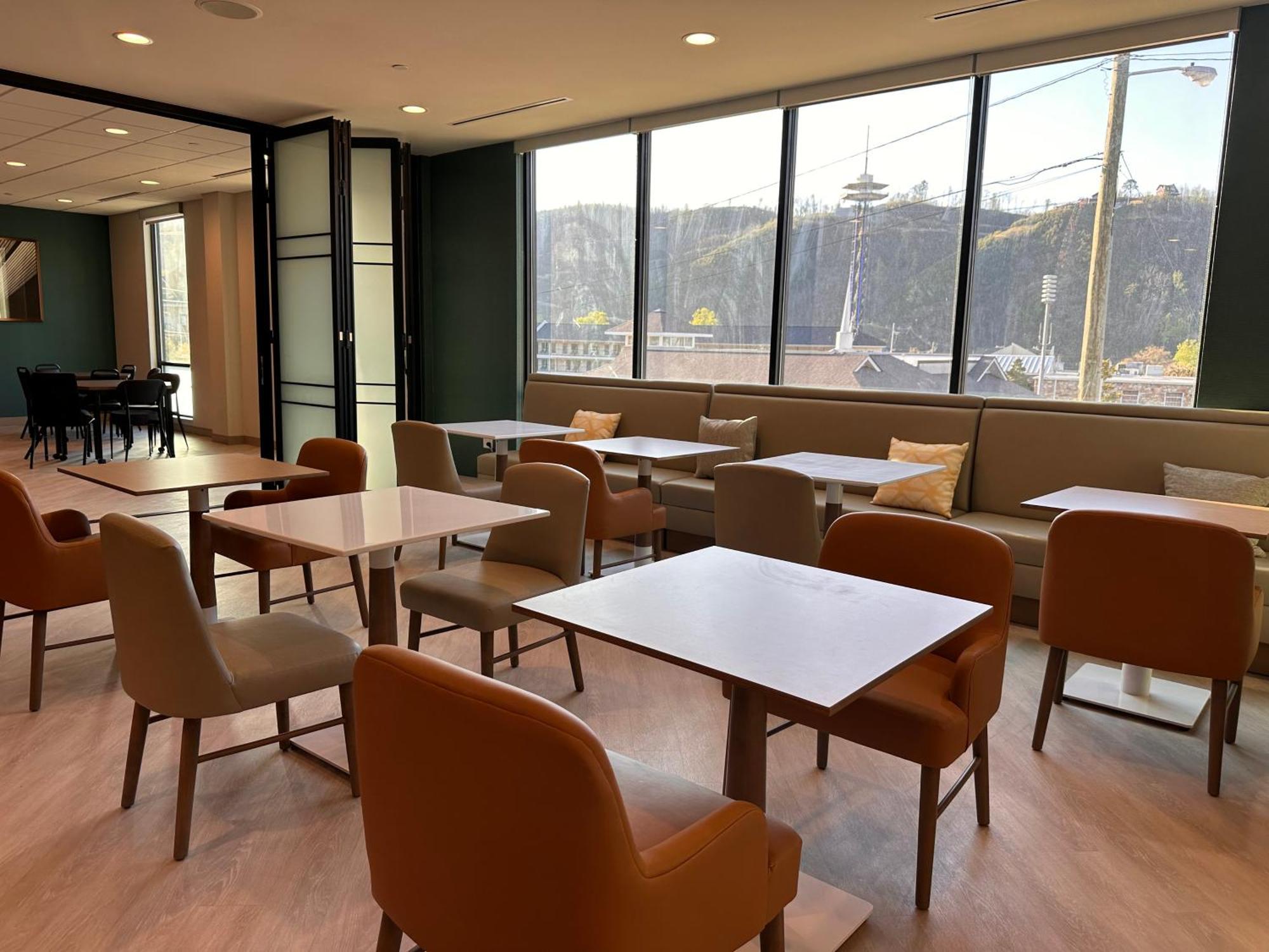 Comfort Suites Gatlinburg Downtown-Convention Center Экстерьер фото